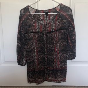 MNG SUIT BLACK AND RED BUTTON UP BLOUSE